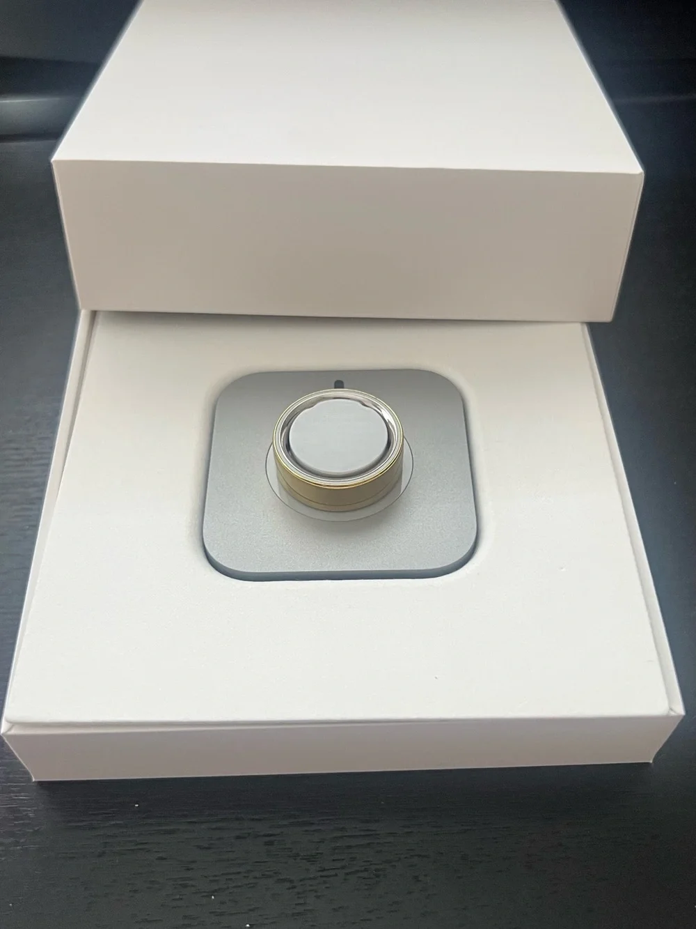Oura Gold Smart Ring 4 - size 9